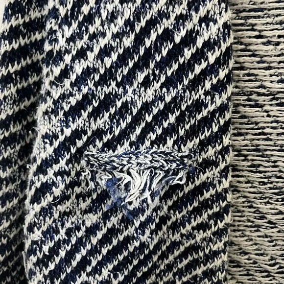 Women's Black, blue and White Sweater - Picture 5 of 6